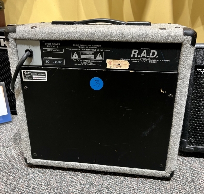Fender R.A.D. 20-Watt 1x8 2